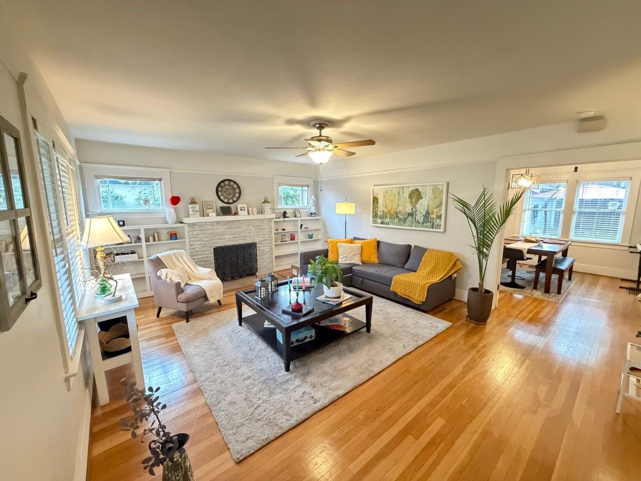 1120 W Walnut St - Photo 4 of 23