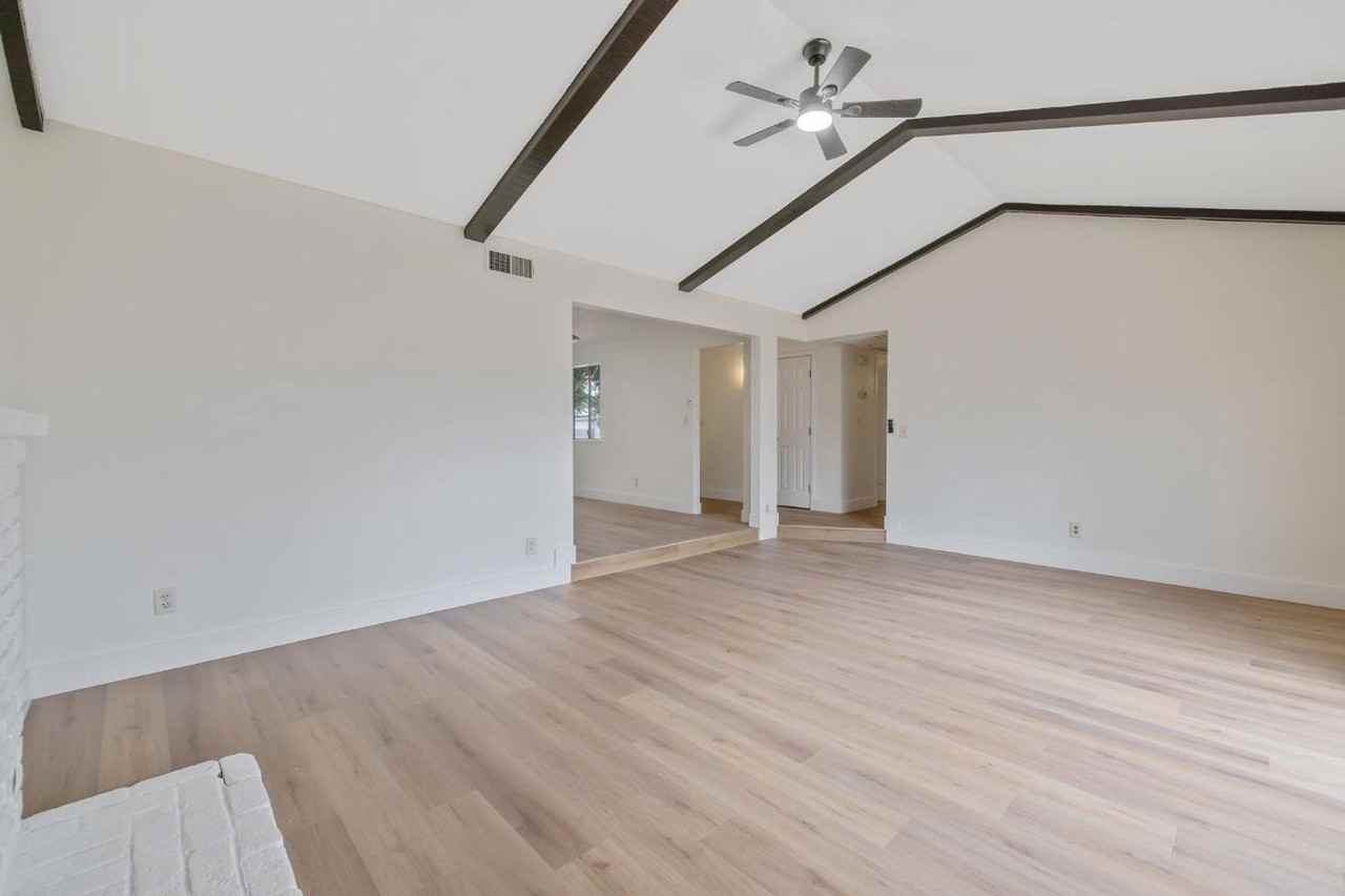 91 W Richert Ave - Photo 7 of 13