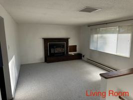 featured image of 201 N Park St