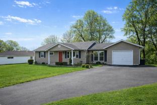 908 Center Ct - Photo 1 of 1