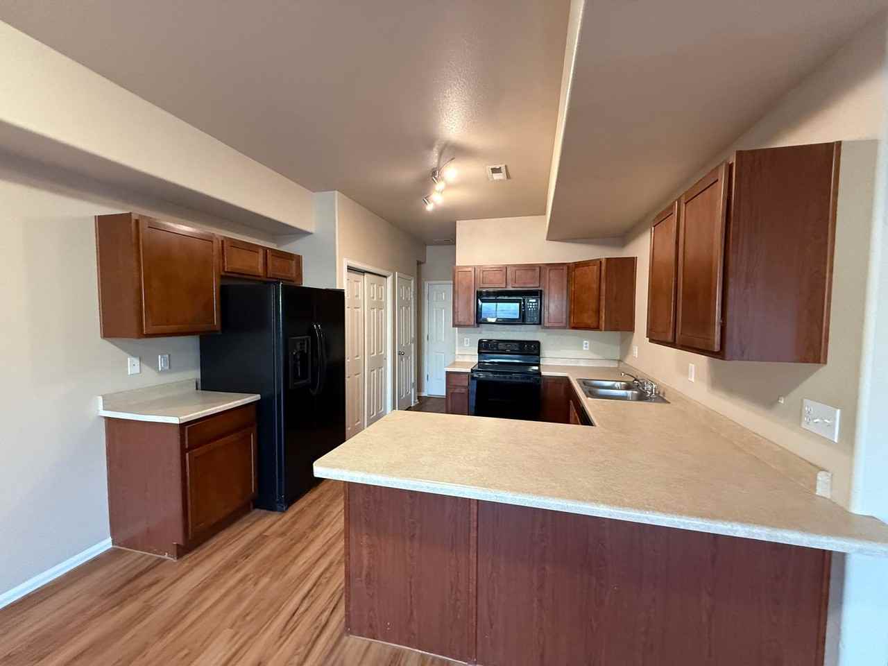 775 Hailey Glenn Vw - Photo 4 of 13