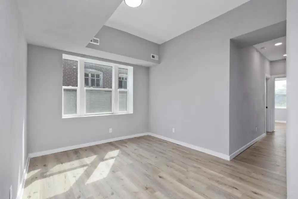 5931 Maple Ave #3W - Photo 3 of 15