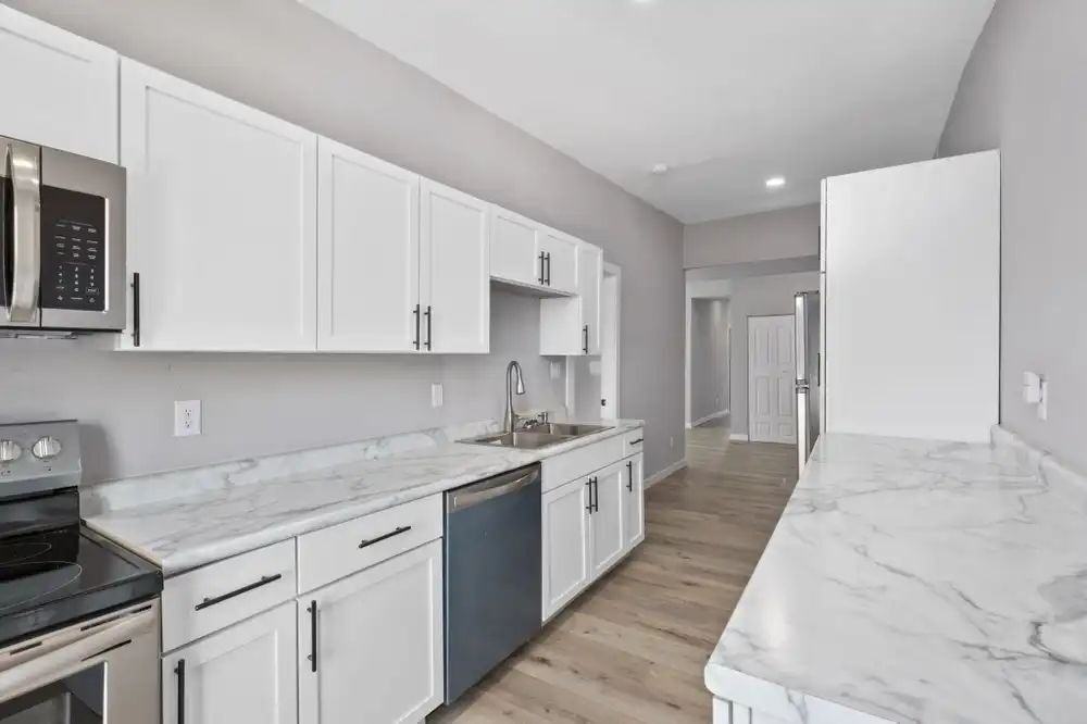 5931 Maple Ave #3W - Photo 6 of 15