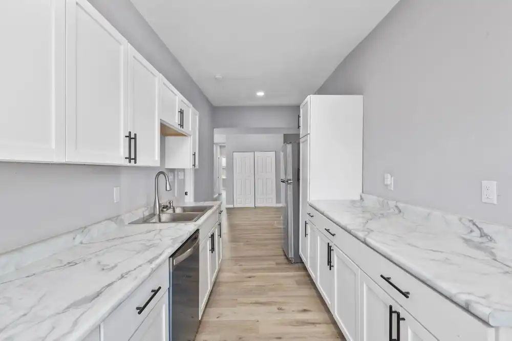 5931 Maple Ave #3W - Photo 7 of 15