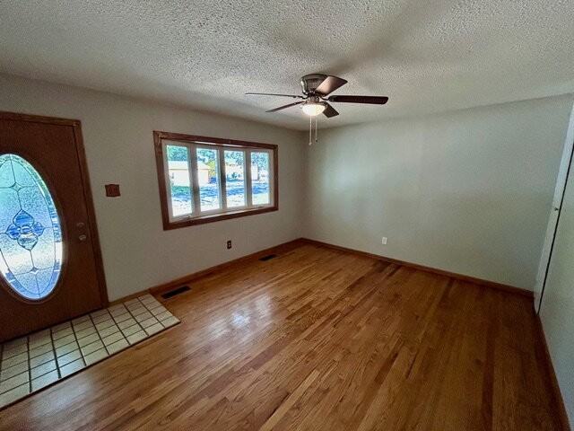 5154 Ville Donna Ln - Photo 3 of 10