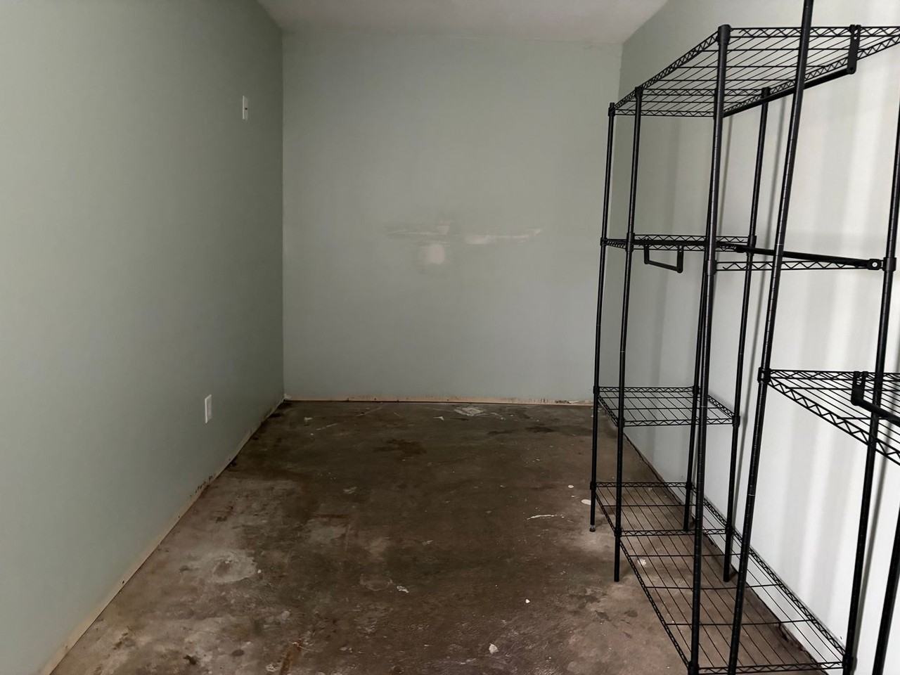 2625 27th Ave - Photo 7 of 9