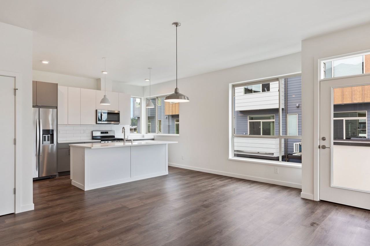 32742 Hemlock Ave Se - Photo 5 of 23