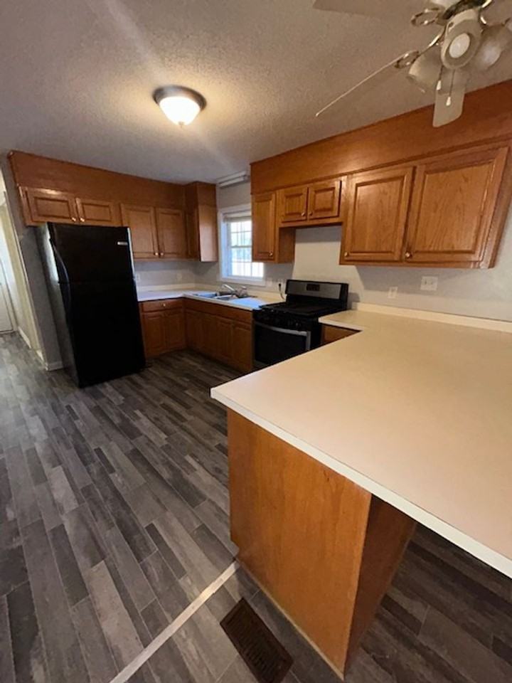 5552 Nc Highway 41 S - Photo 5 of 15