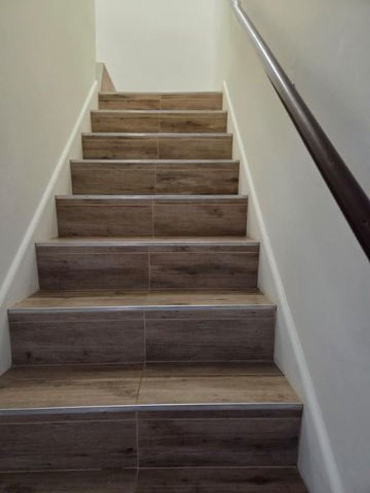 810 Sandtree Dr - Photo 6 of 25