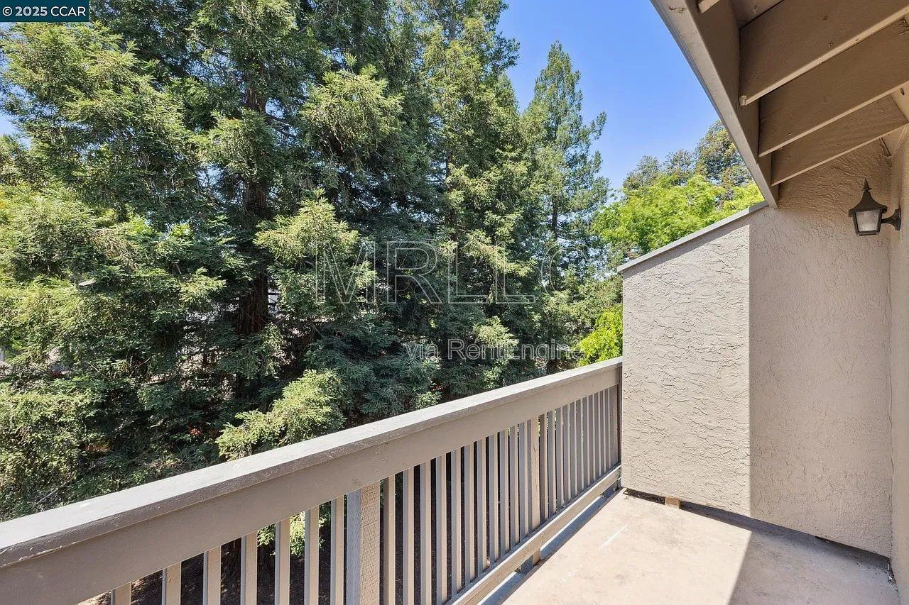 3847 Vineyard Ave #31 - Photo 7 of 16