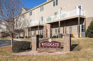 featured image of 1009 Seth Dr #505