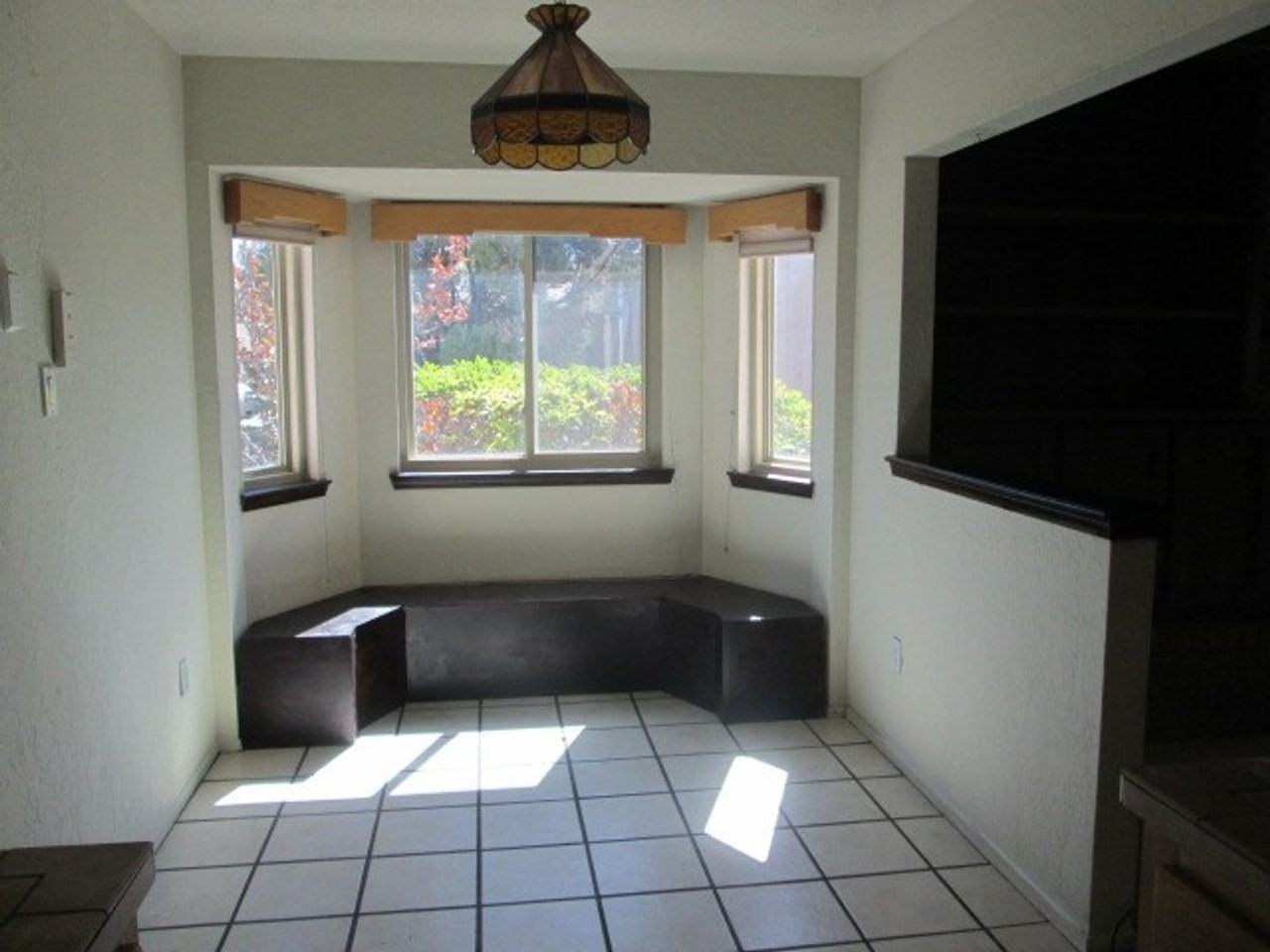 1111 Hupmobile Dr Ne - Photo 6 of 14