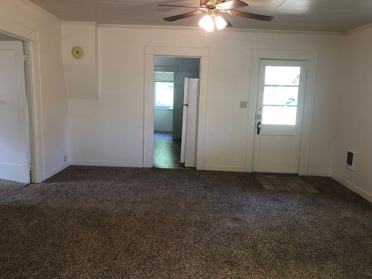 346 4th St - Photo 2 of 17