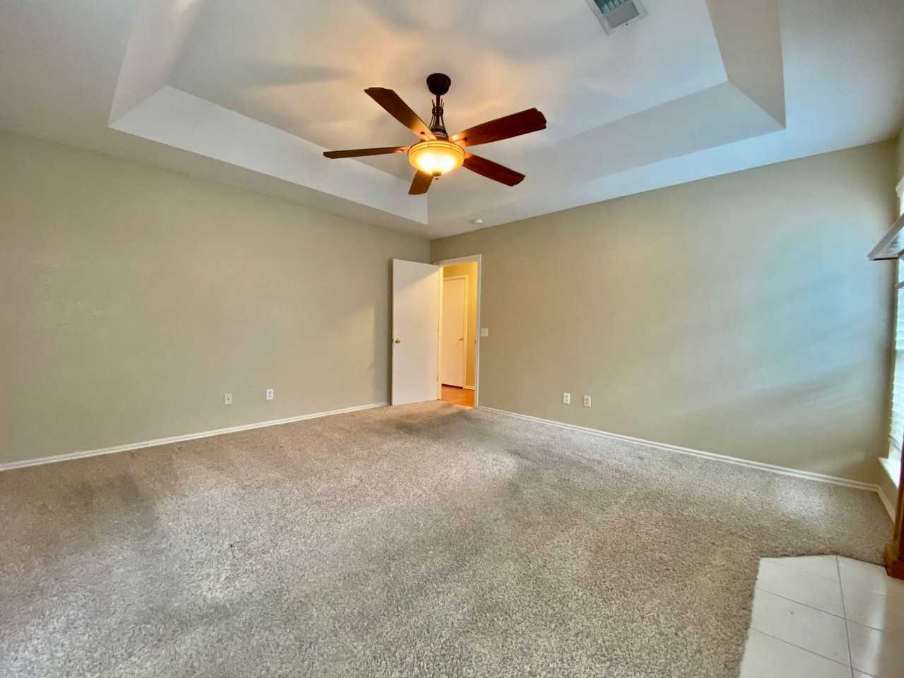 1100 Sw 129th St - Photo 7 of 17