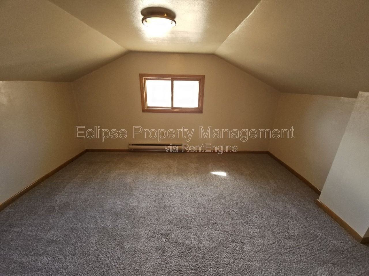 427 Madison St - Photo 7 of 27