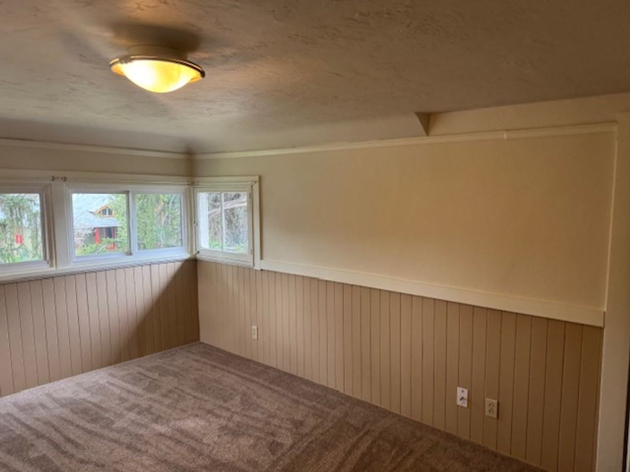 513 Newtown St - Photo 7 of 19