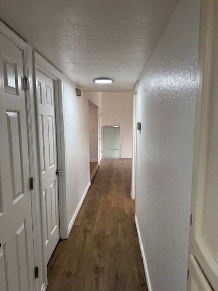 3056 Jason Way - Photo 5 of 21