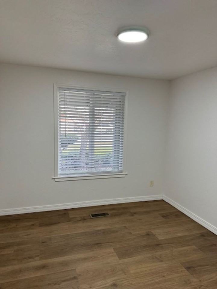 3056 Jason Way - Photo 7 of 21