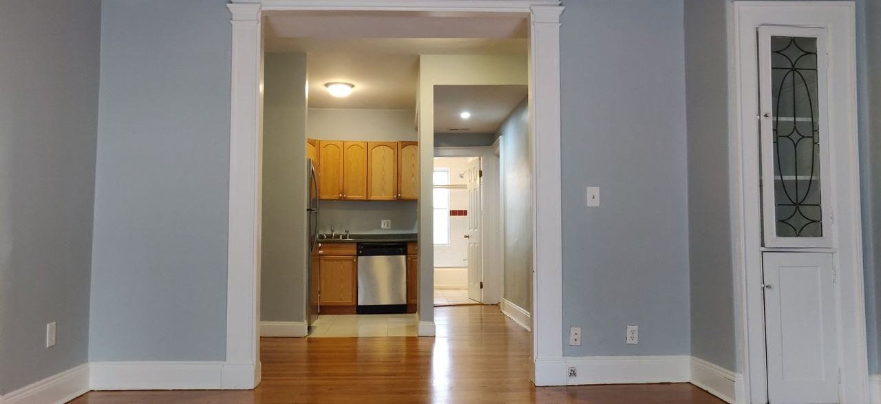 32 Boulevard Ter #8 - Photo 4 of 24