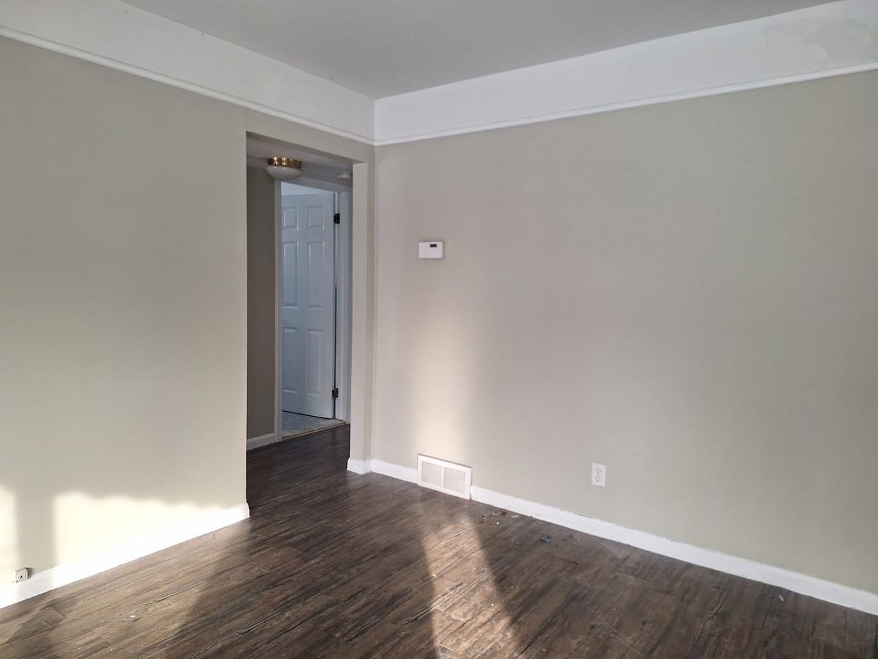 24568 Bolam Ave - Photo 3 of 22