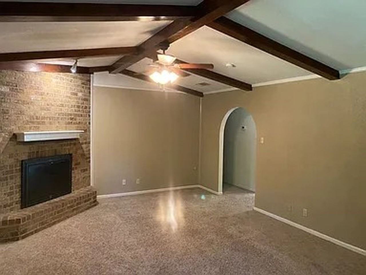 1514 Arkansas Ave - Photo 2 of 9