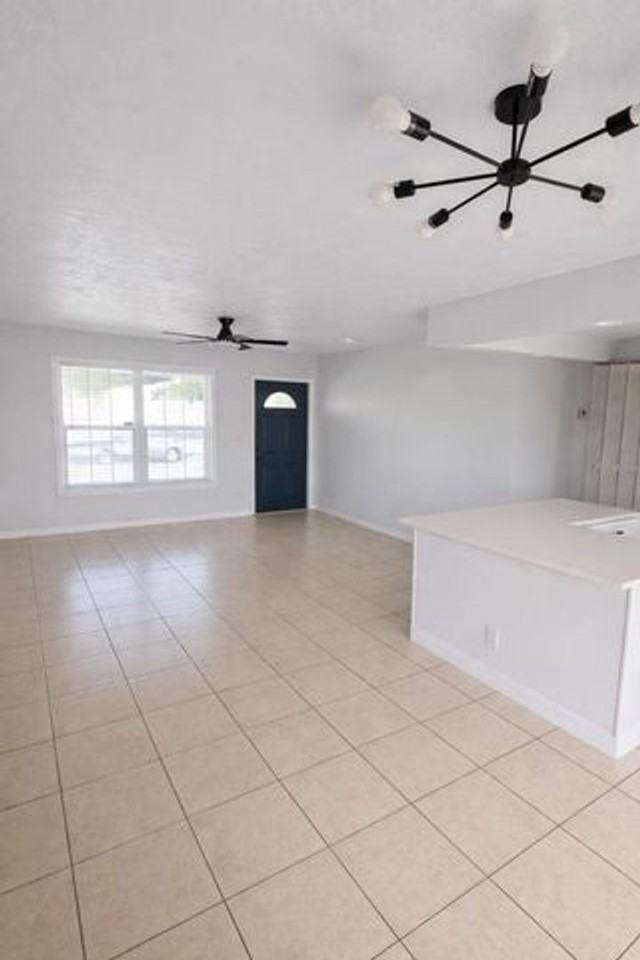 1626 43rd St - Photo 2 of 10