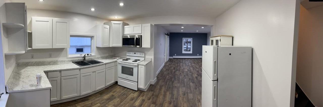 707 Parham St - Photo 4 of 23