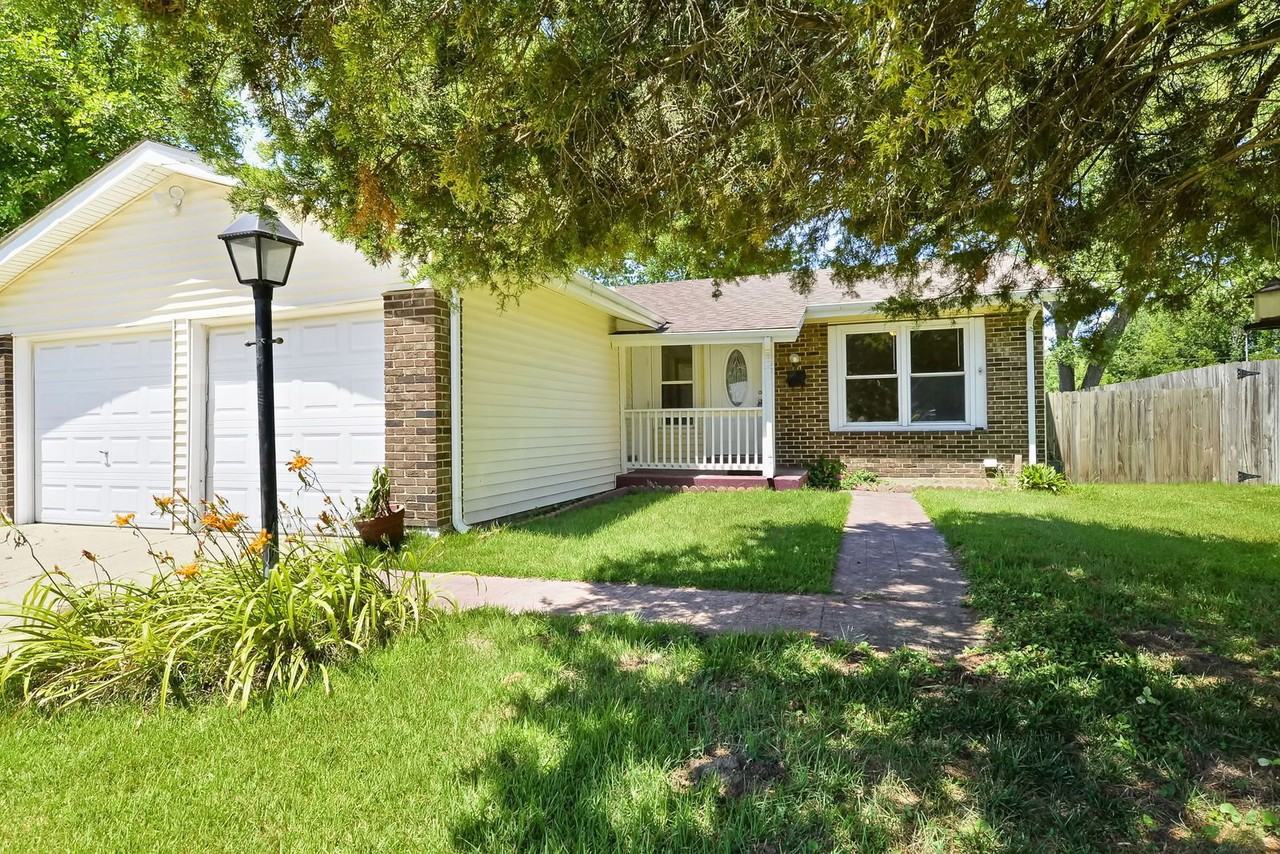 3483 Norberg Dr - Photo 6 of 17