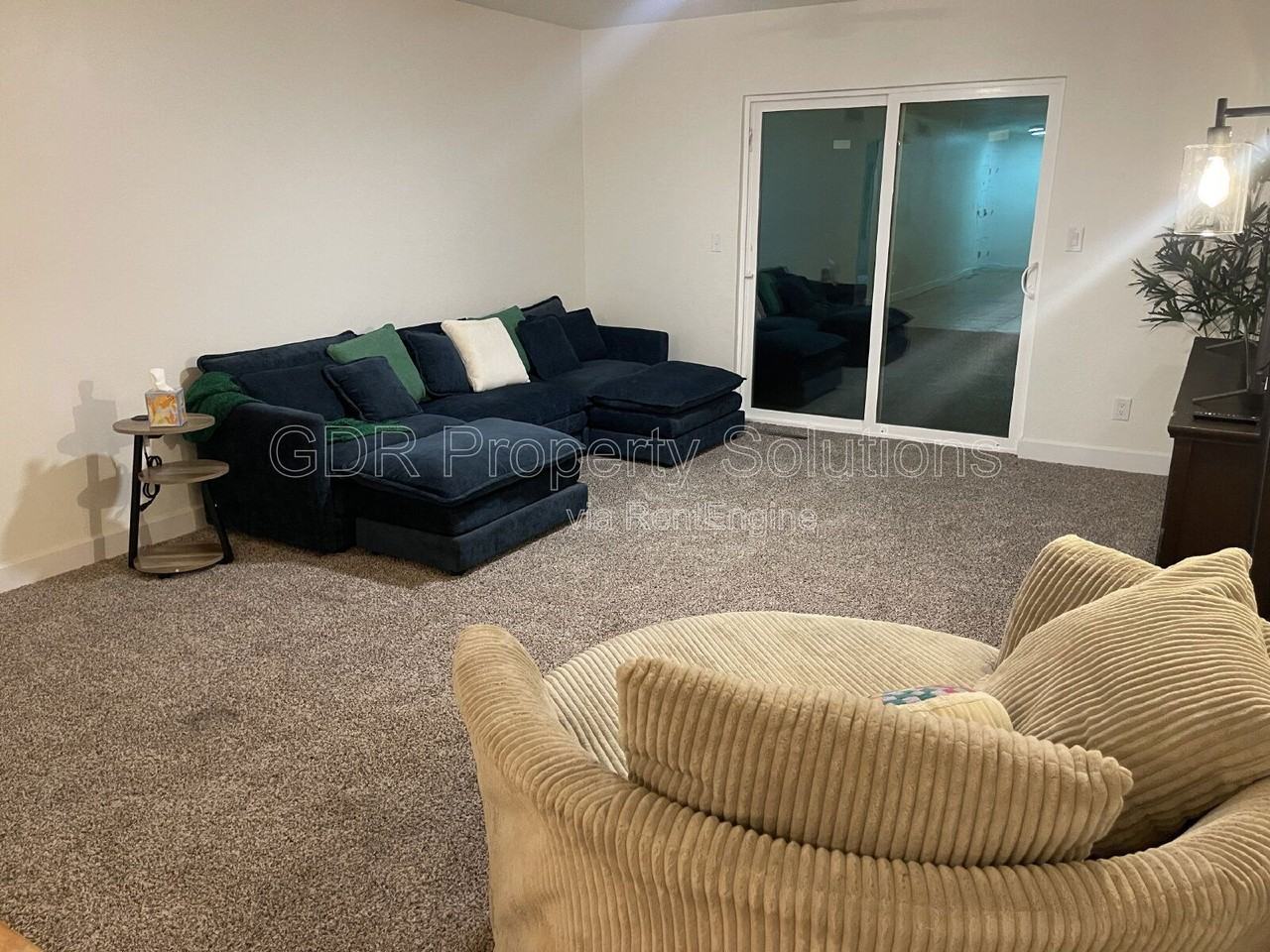 520 Ortiz Dr Ne - Photo 4 of 36