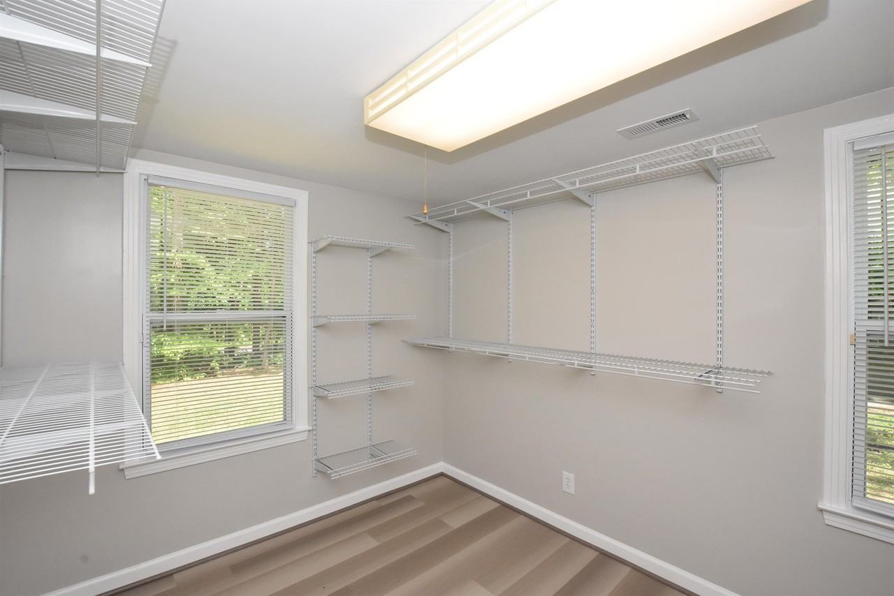 217 Grove St #14158866 - Photo 3 of 24