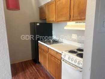 1105 Iron Ave Sw #102 - Photo 7 of 18