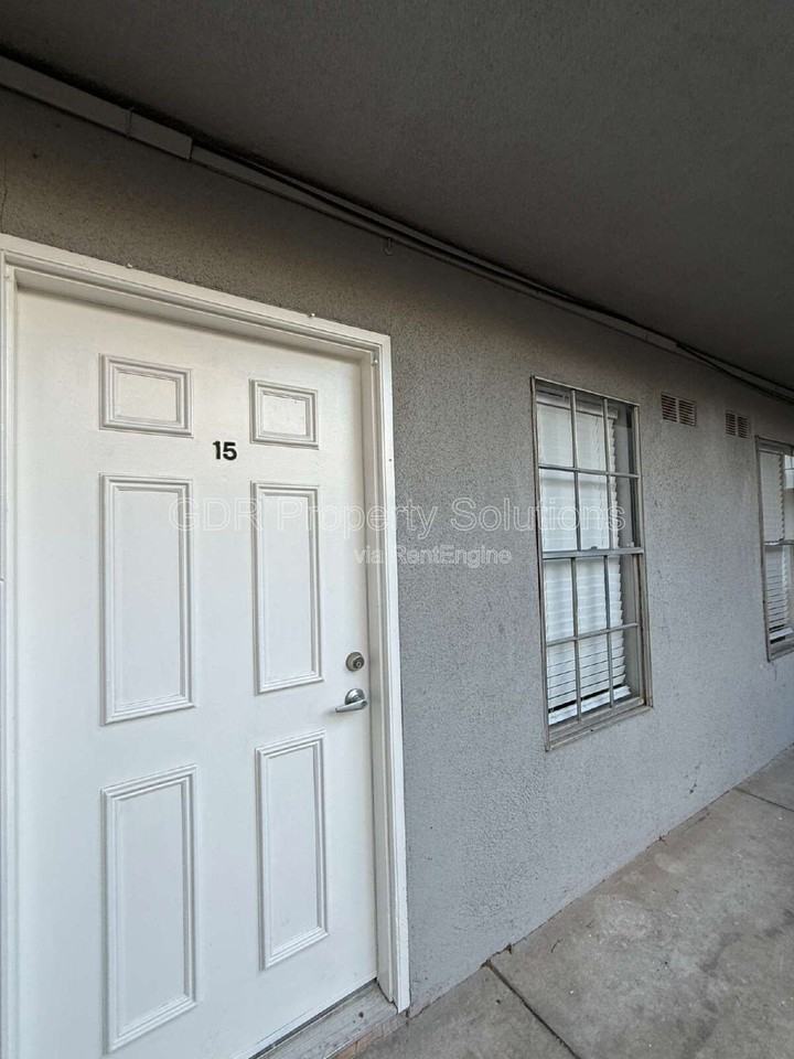 401 14th St Nw #15 - Photo 4 of 15