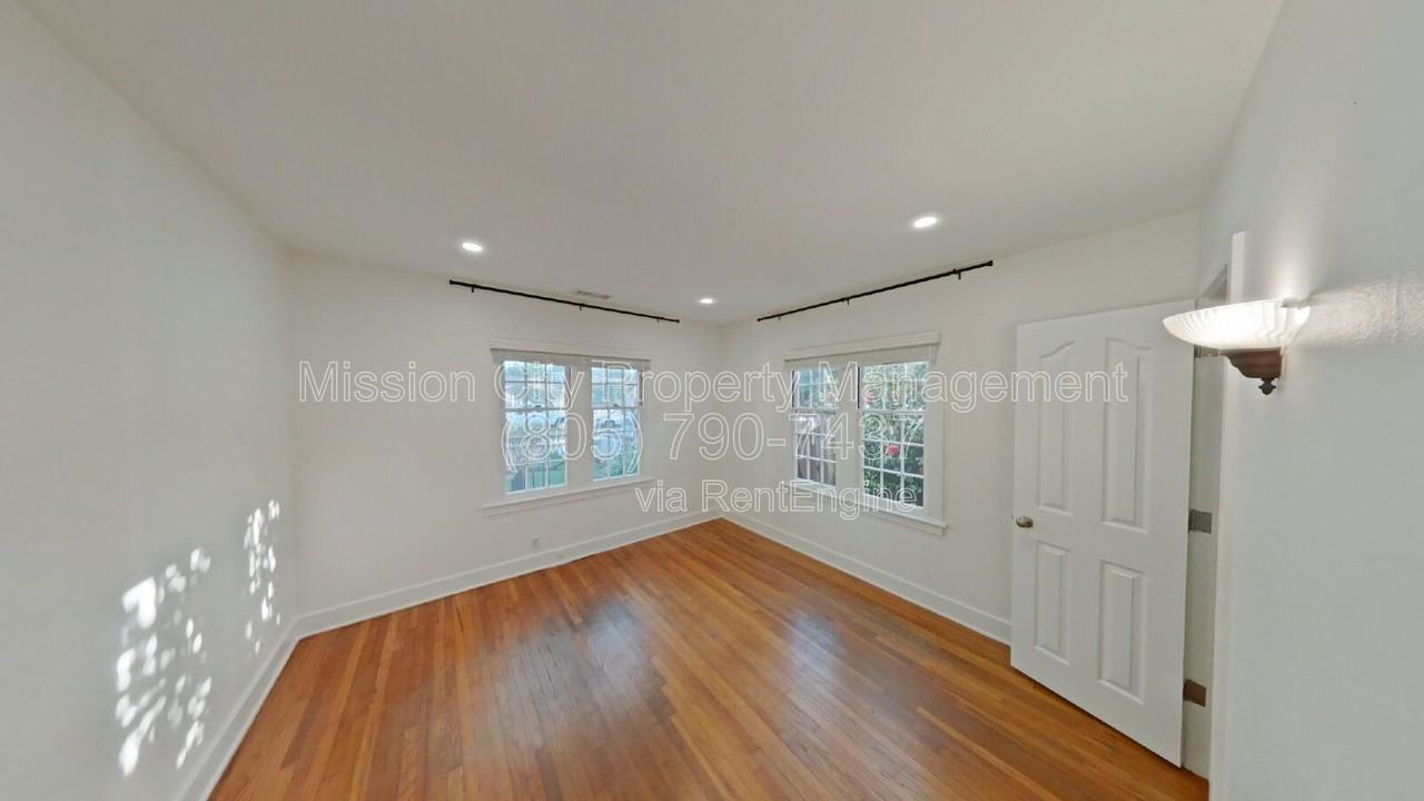 328 W Pedregosa St #A - Photo 7 of 33