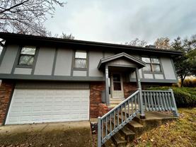 662 Lakewood Dr - Photo 1 of 1