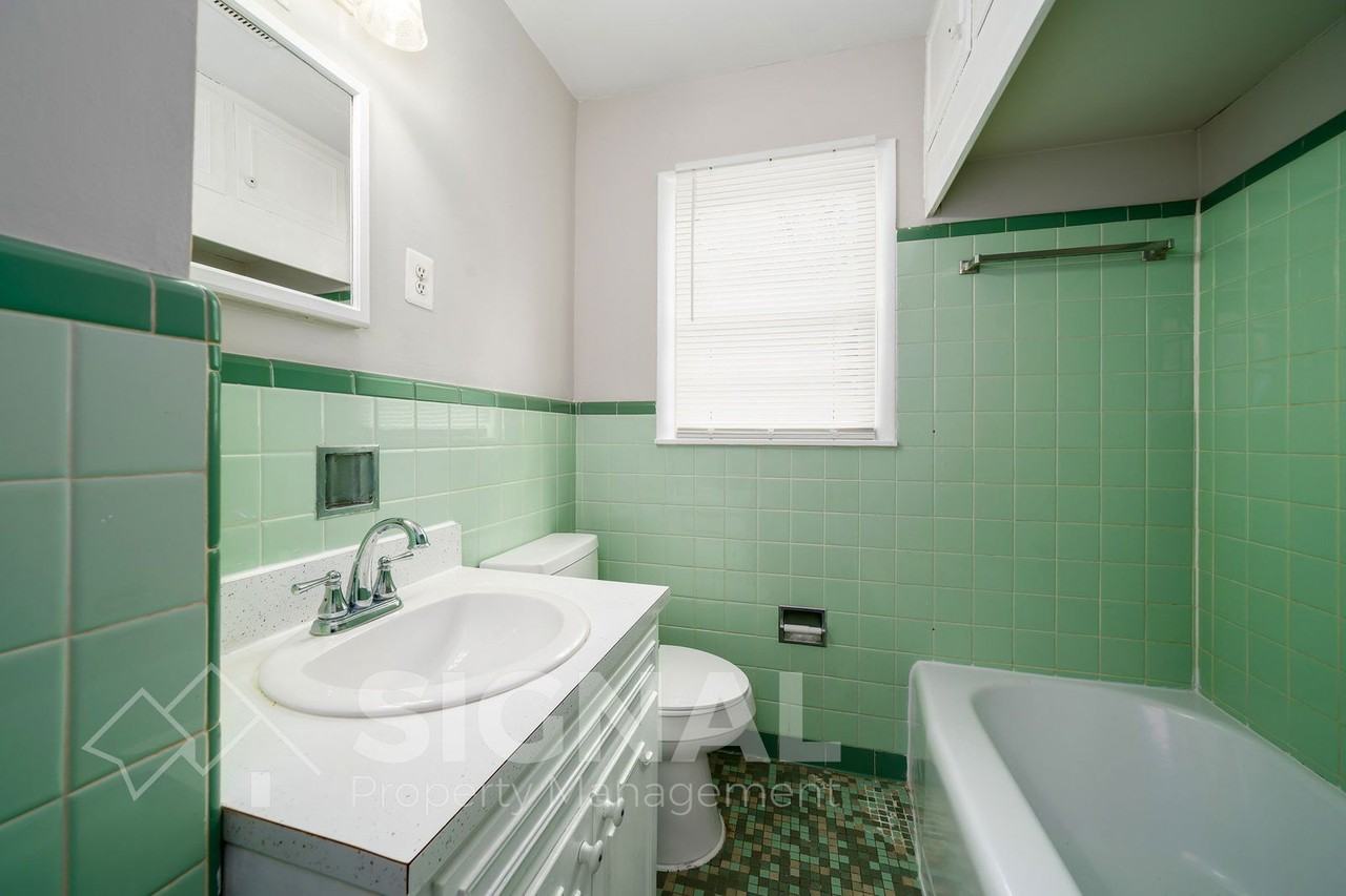 213 Lake Drive Cir Ne - Photo 4 of 25