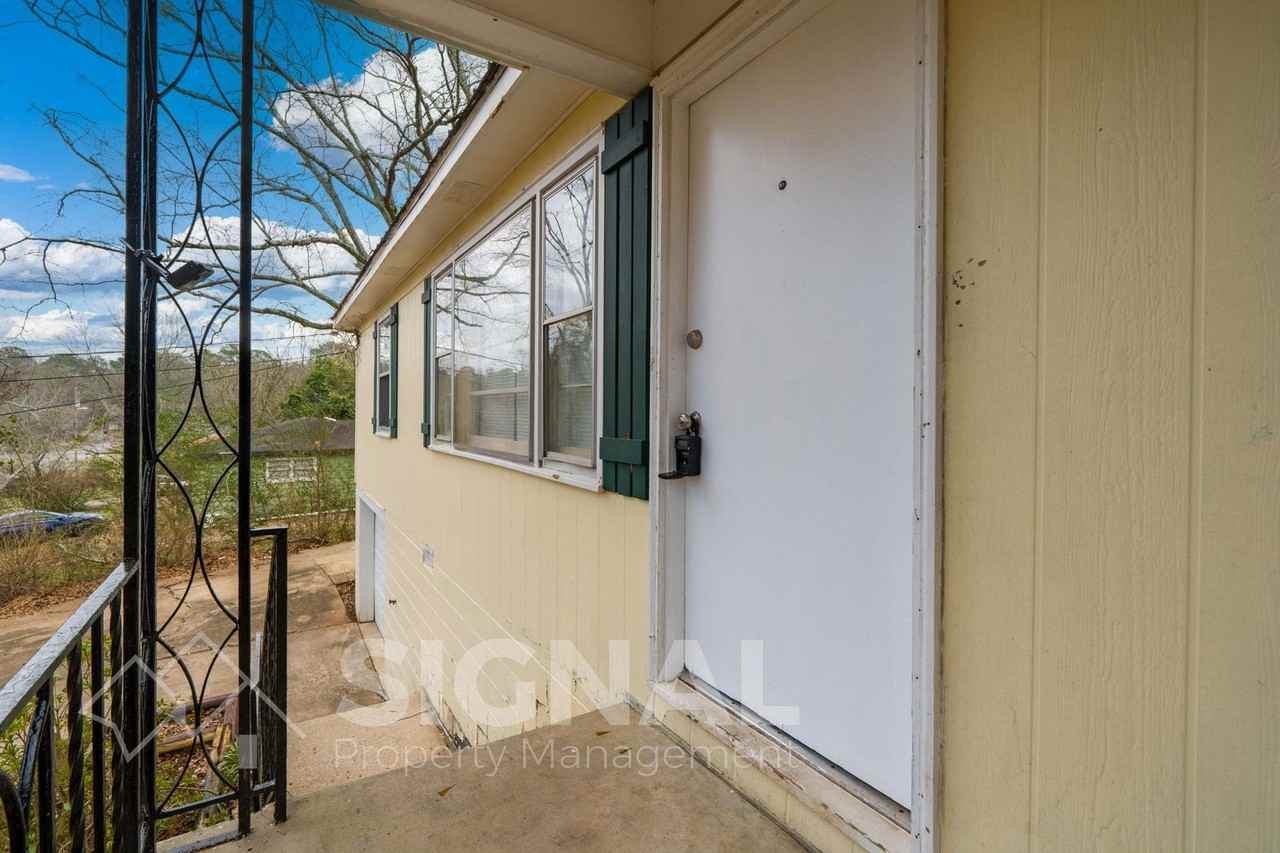 213 Lake Drive Cir Ne - Photo 5 of 25