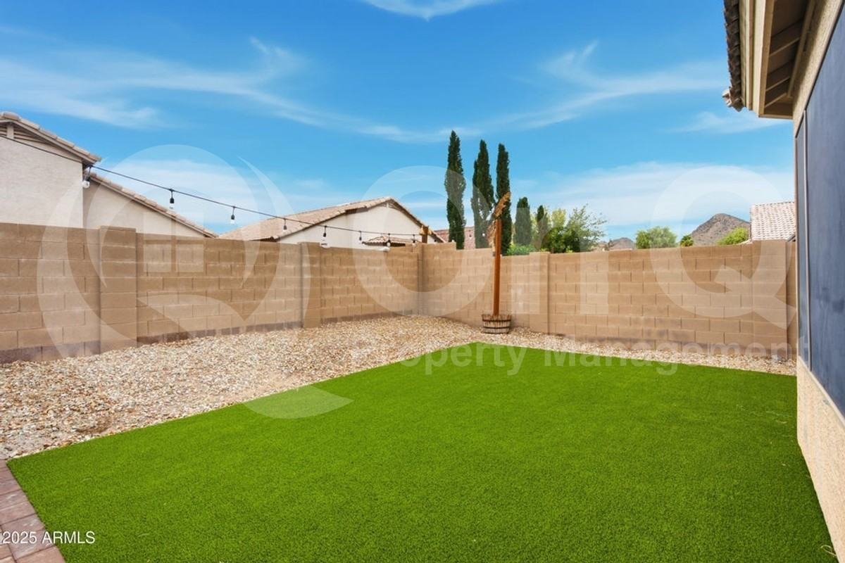 3729 W Carlos Ln - Photo 5 of 6