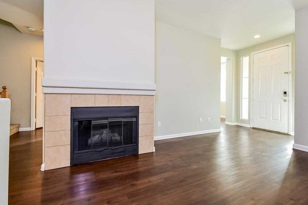 5736 Adanon St - Photo 6 of 17