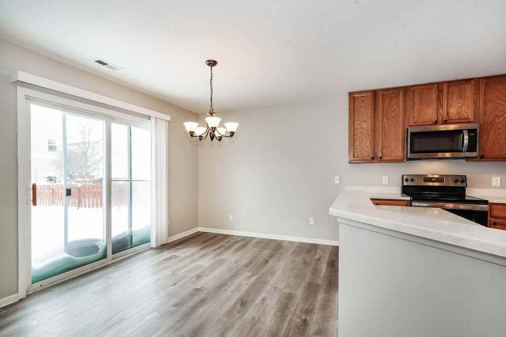 5754 Wooden Plank Rd - Photo 7 of 17