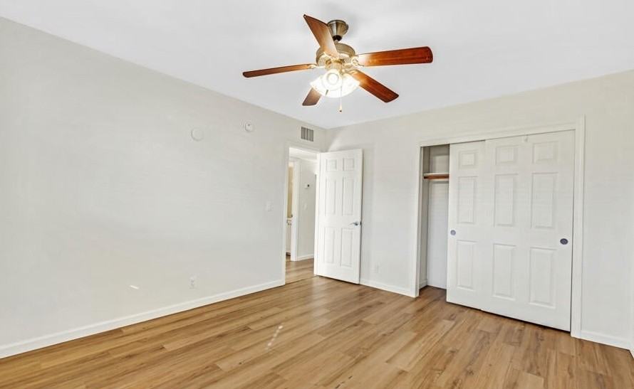 2821 N Columbus Blvd #19 - Photo 3 of 39