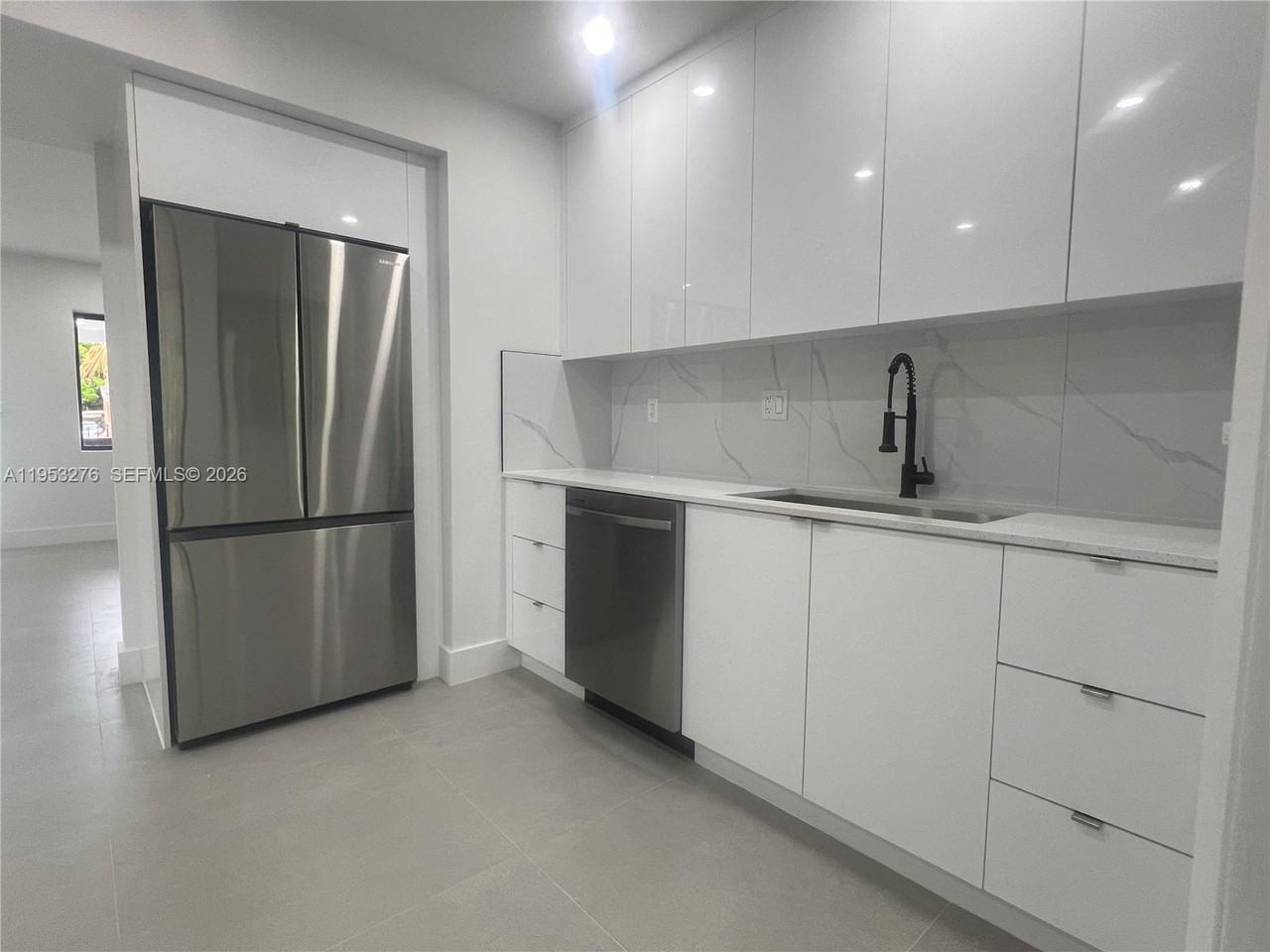 13380 Nw 32nd Ave - Photo 6 of 19