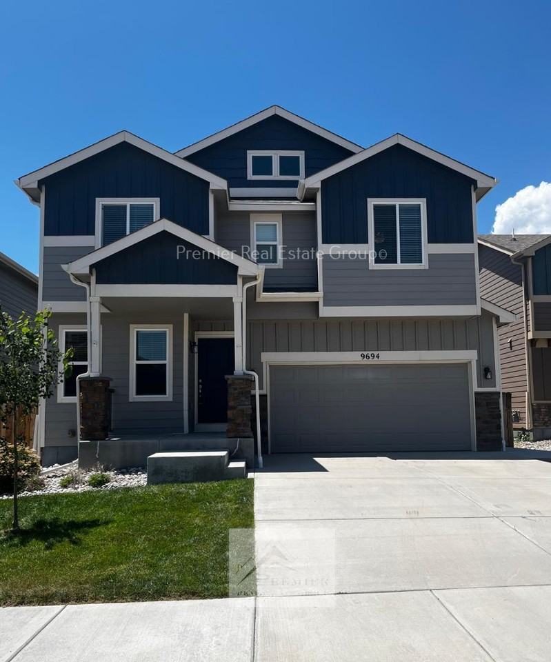 9694 Silver Stirrup Dr