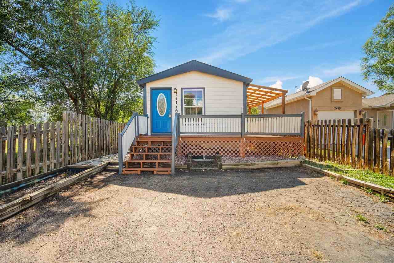 2417 W Cache La Poudre St #A - Photo 2 of 23