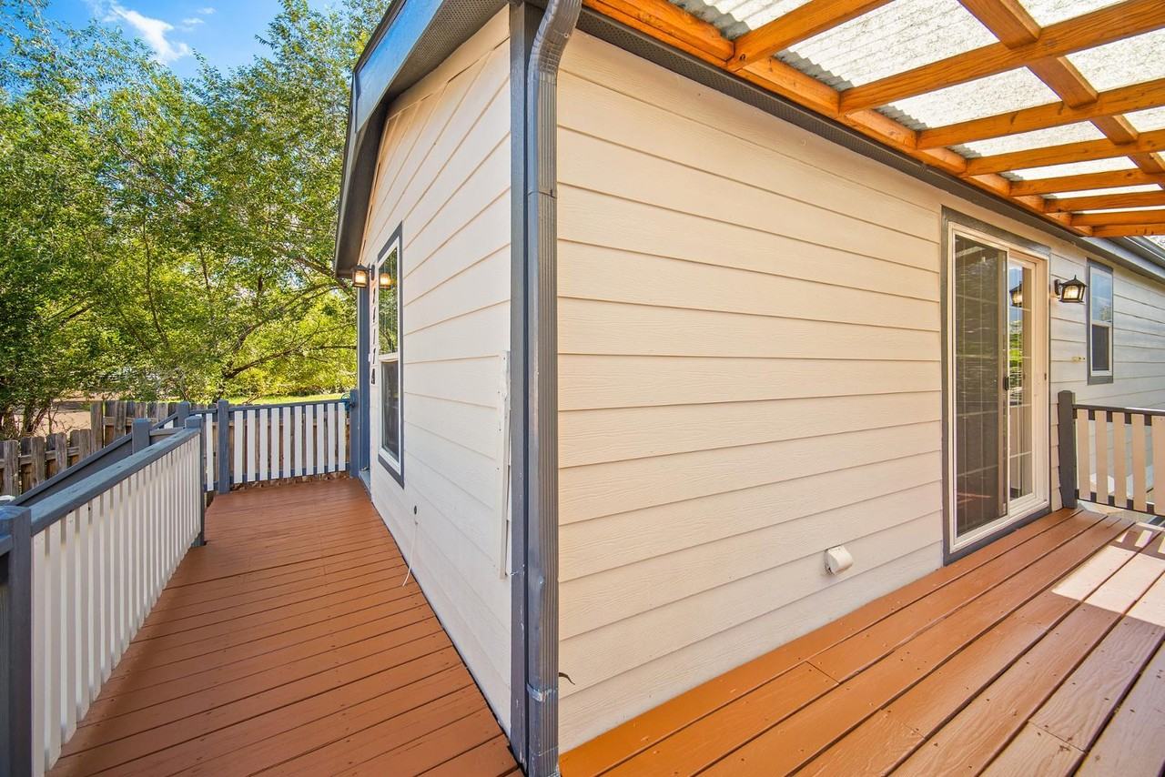 2417 W Cache La Poudre St #A - Photo 3 of 23