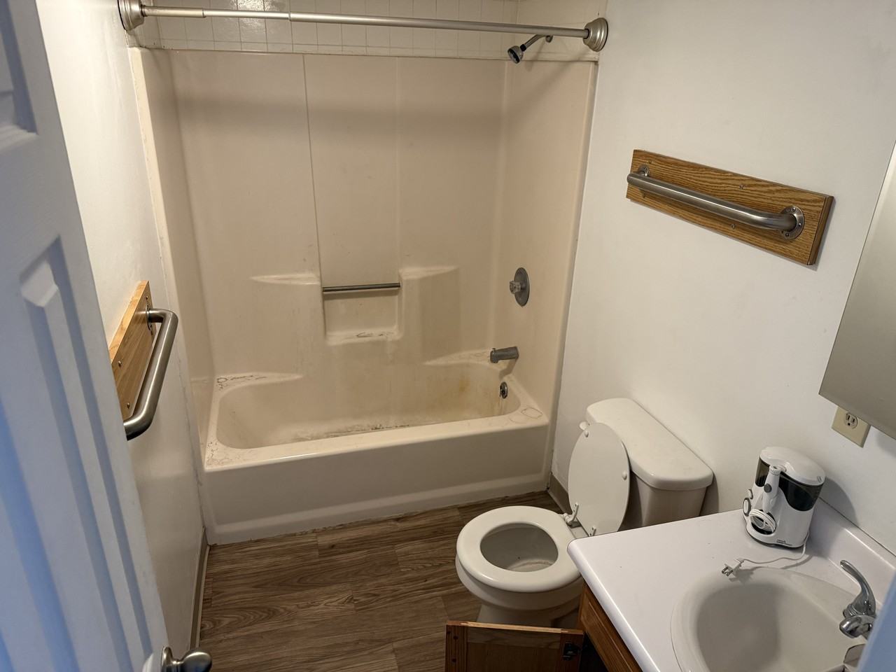 673 S Main St #A - Photo 2 of 8