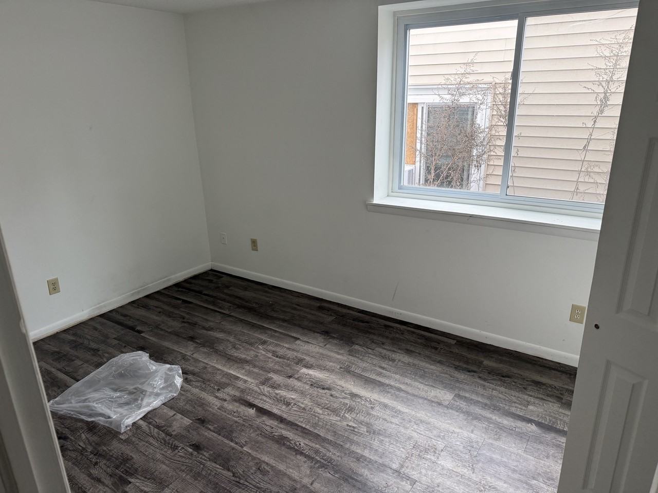 673 S Main St #A - Photo 4 of 8