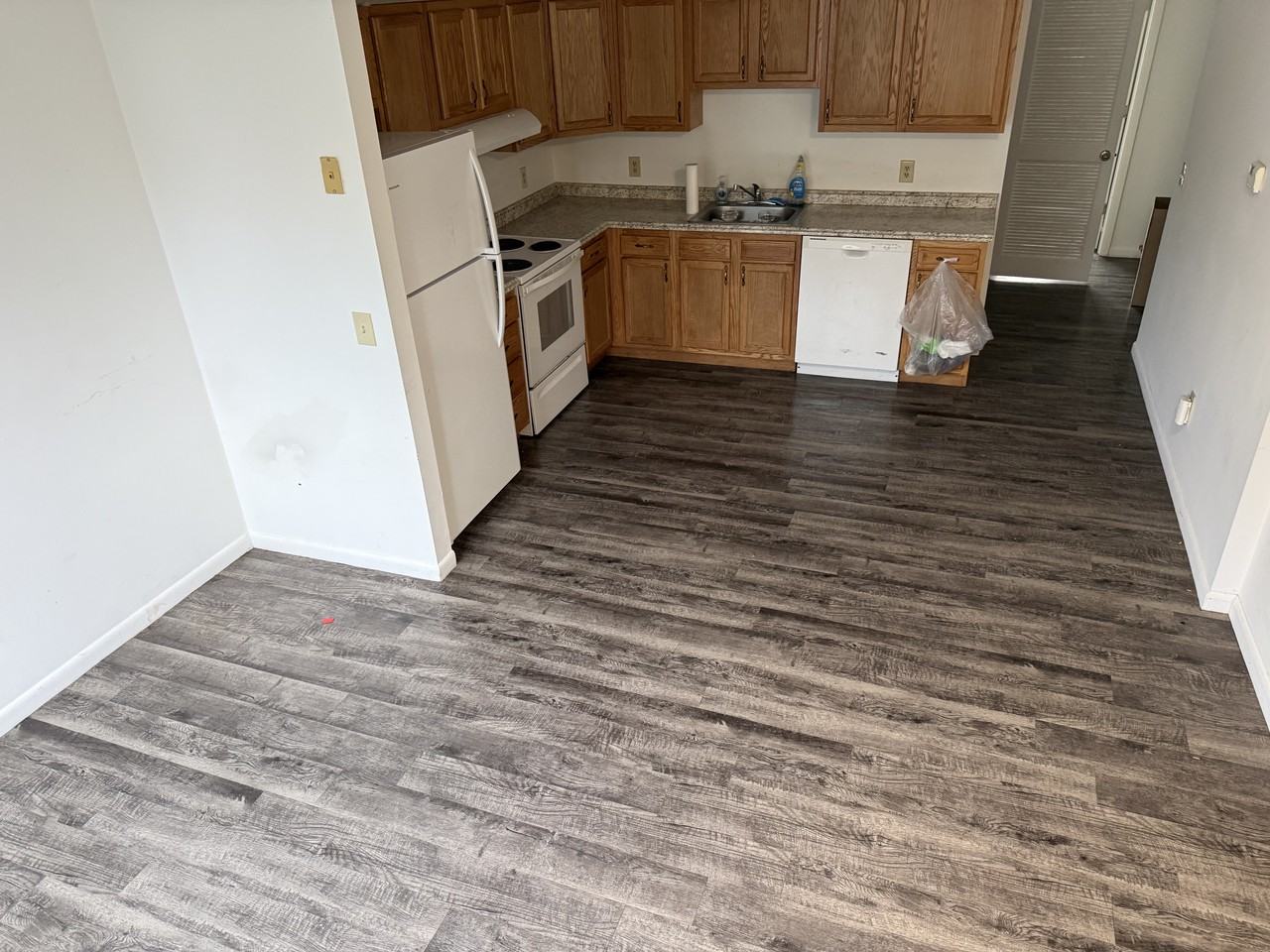 673 S Main St #A - Photo 6 of 8