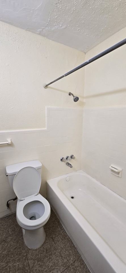 3602 Rosedale St #10 - Photo 6 of 7