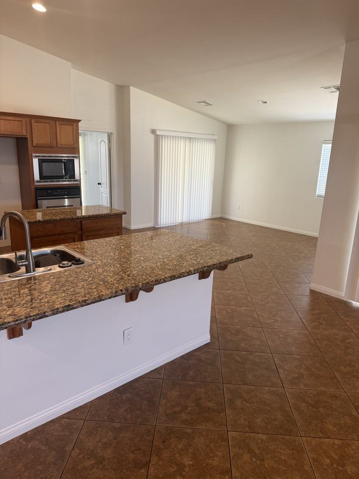 9741 Troon Ct - Photo 3 of 14