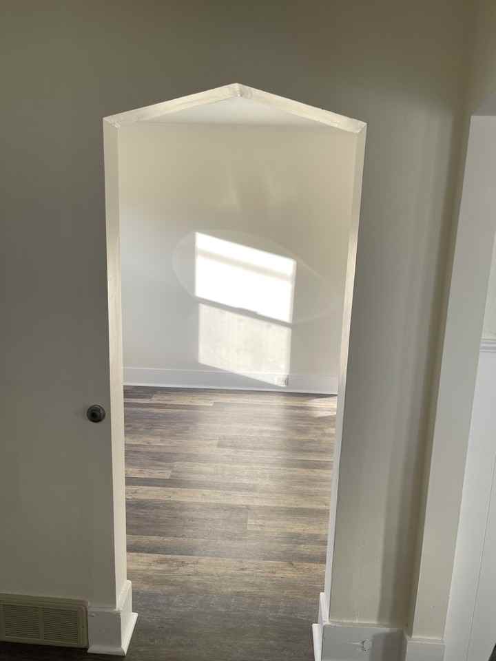 4042 Oak St #40 - Photo 5 of 46